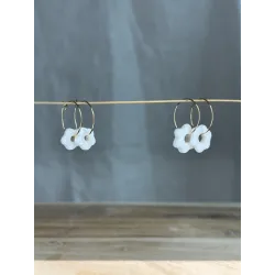 Boucles d'oreilles en porcelaine, façonnées et peintes à la main
