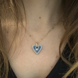 Collier cœur bleu en grès émaillé, fait main