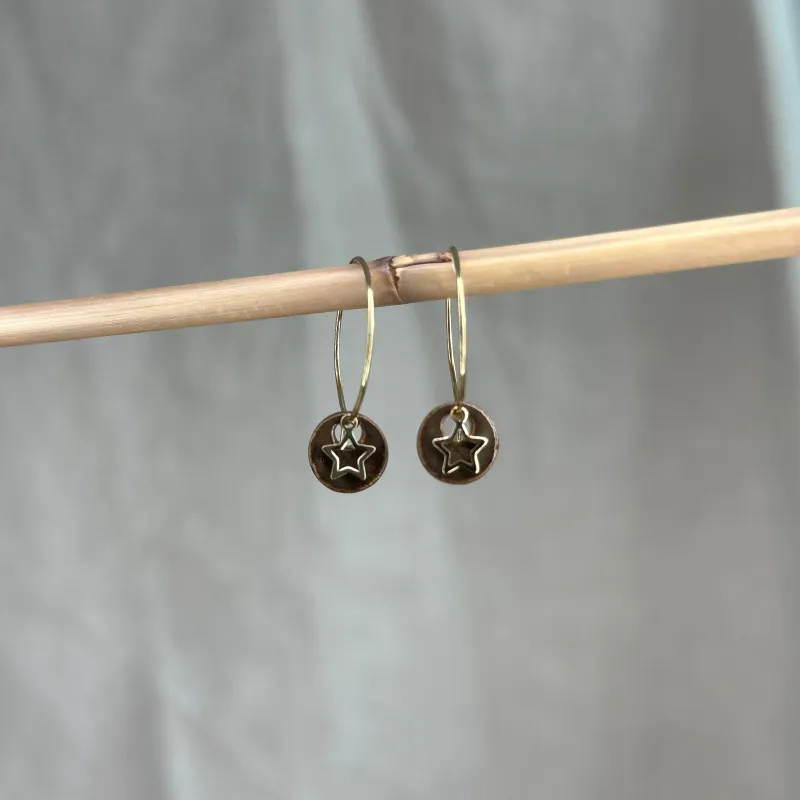 Boucles d'oreilles kaki - étoiles dorées