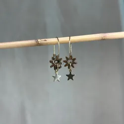 Boucles d'oreilles mini fleurs kaki - étoiles dorées