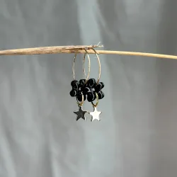 Boucles d'oreilles mini fleurs noires - étoiles dorées