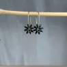 Boucles d’oreilles fleurs onyx - Petites étoiles