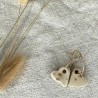 Boucles d'oreilles Cœur Beige en grès blanc émaillé, faites main